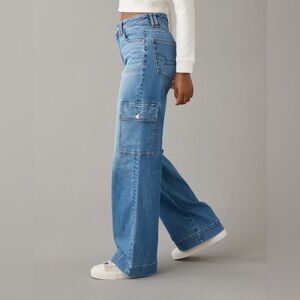 AE Dreamy Drape Stretch Super High-Waisted Cargo Baggy Wide-Leg Jean